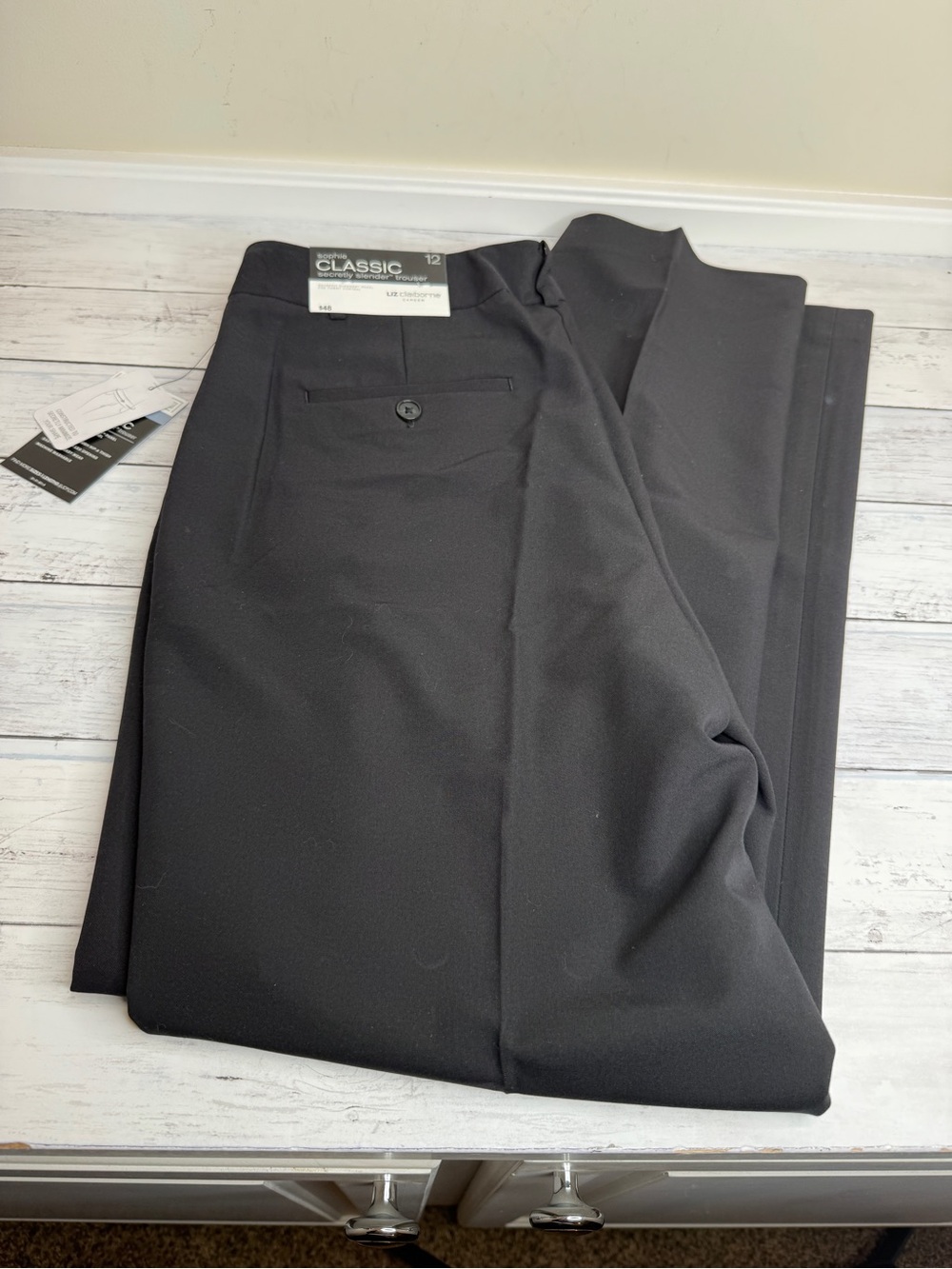 Liz Claiborne Black Sophie classic pants with pockets